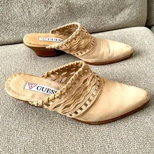 Vintage Guess closed toe mules